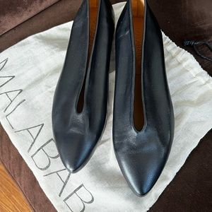 Malababa Ramona Leather pointed flats Black sz 37.5 = sz 7 in US